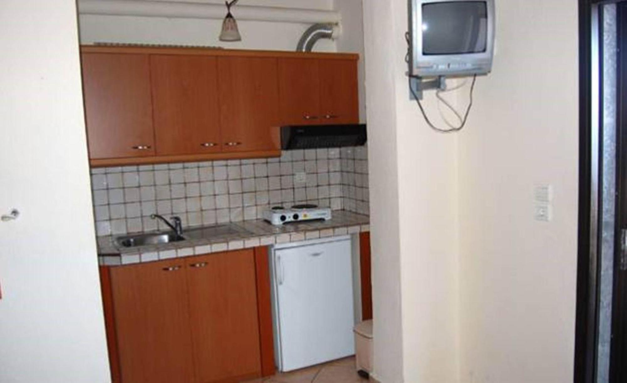 Melachrini Apartments Vrasná Quarto foto