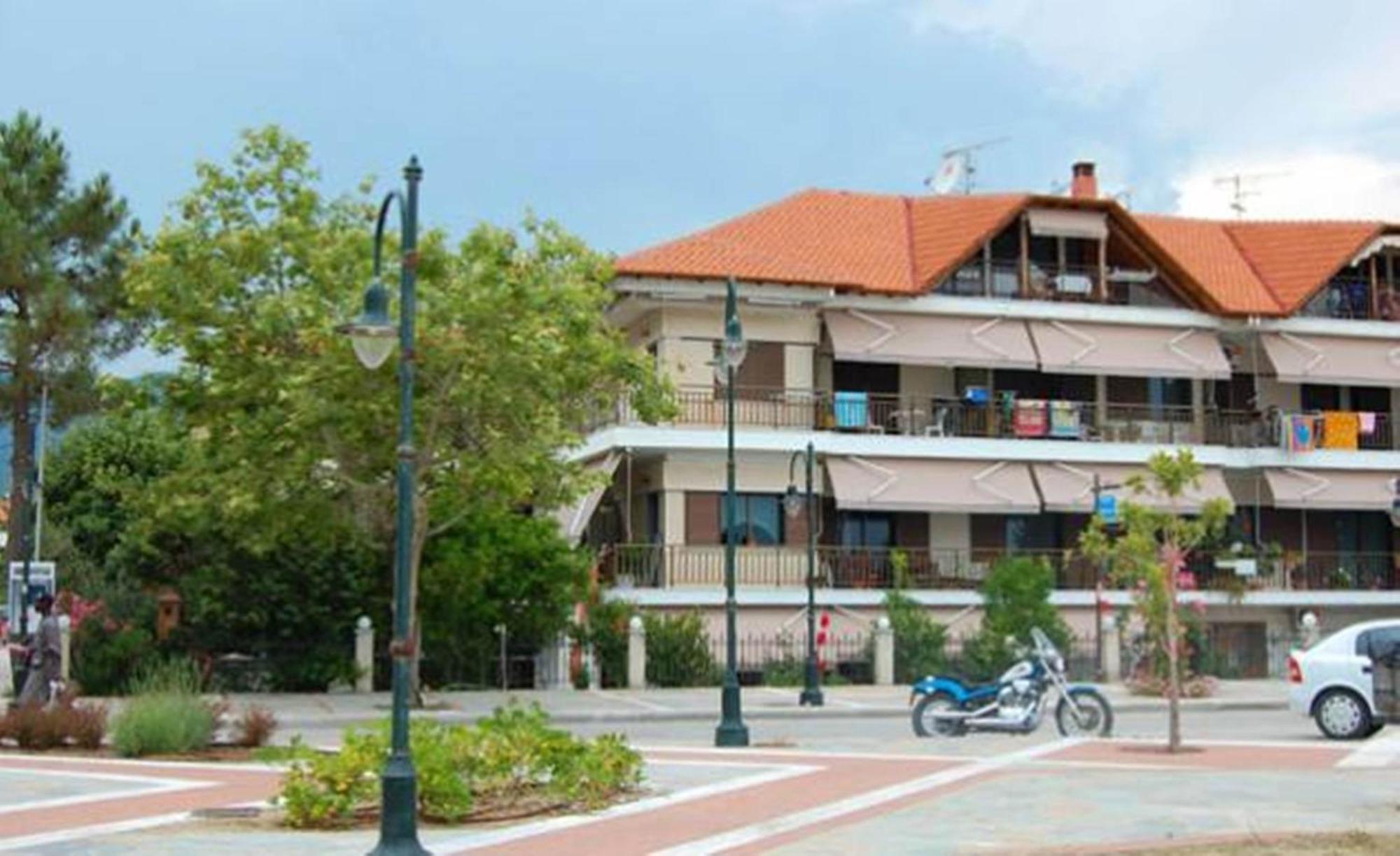 Melachrini Apartments Vrasná Quarto foto